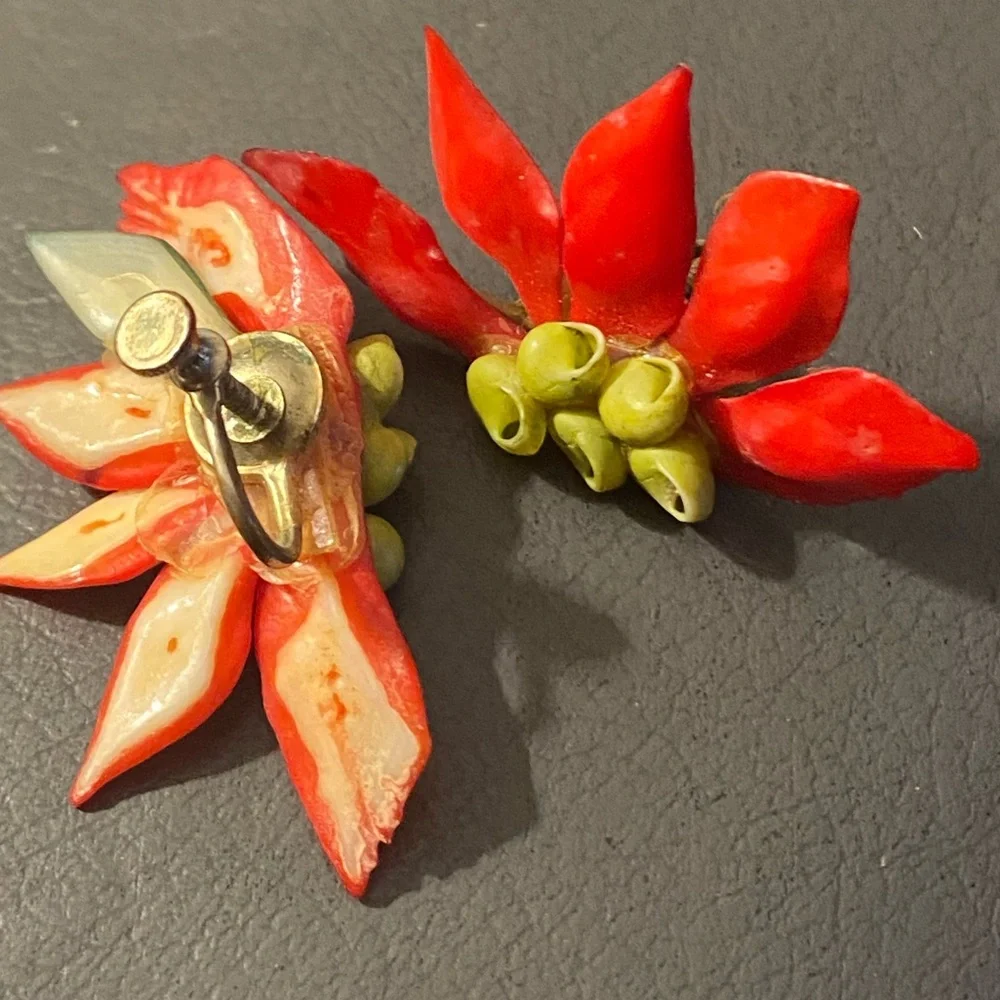 Vintage Hand Made Christmas Poinsettia Flower Brooch Matching Screw Back Earring